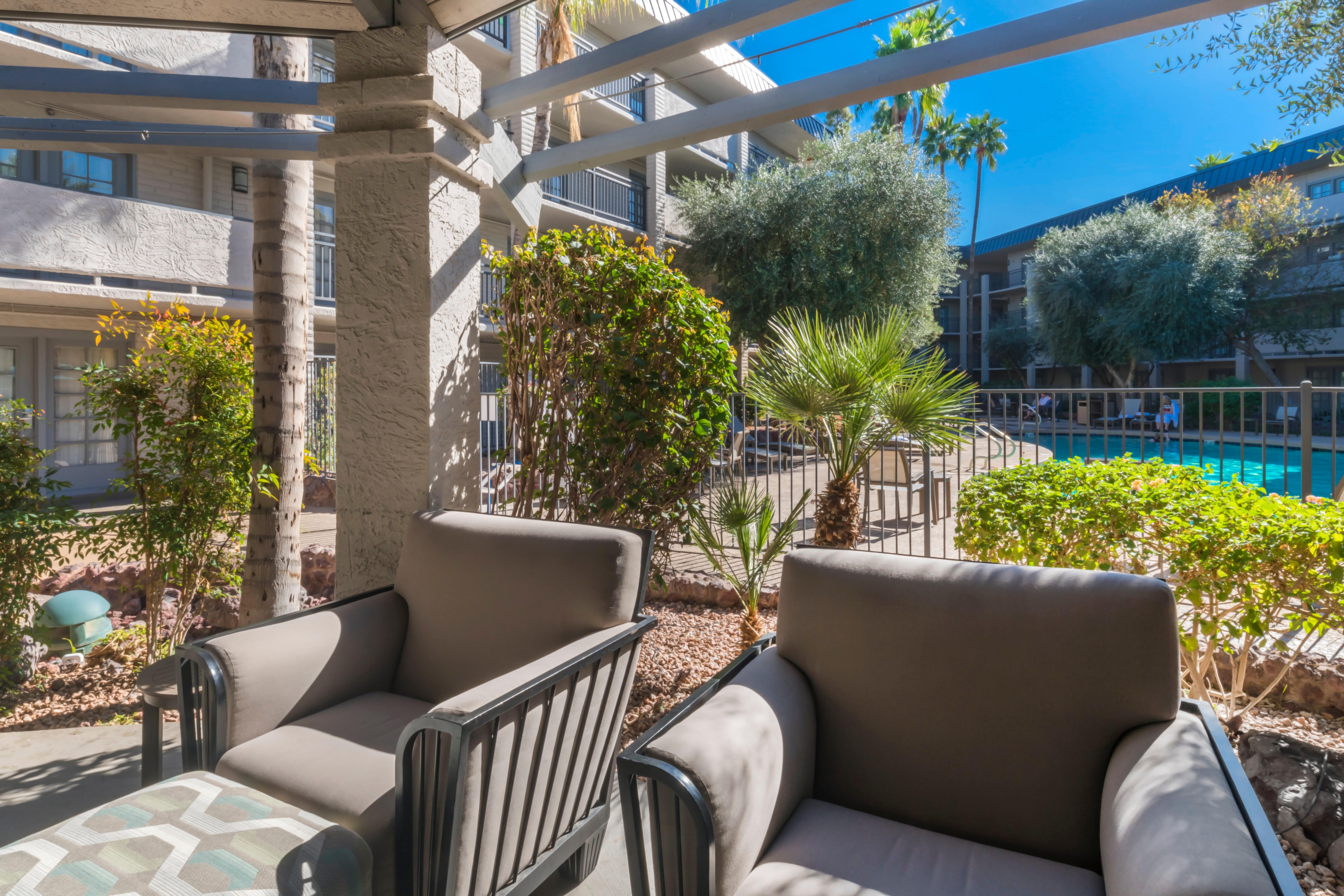 Holiday Inn And Suites Phoenix Airport North By Ihg Экстерьер фото